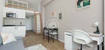 Apartament w prywatnym akademiku, central capmus