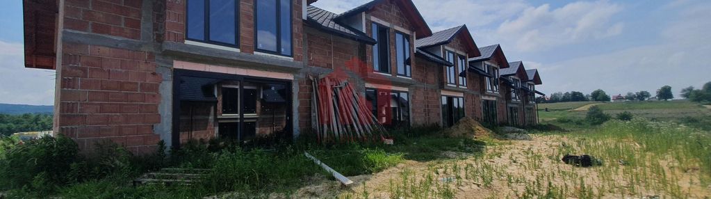Segment narożny z garażem 139m2 widok na las