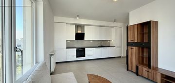 Nowoczesny budynek/duży balkon/garaż/pkp gocławek