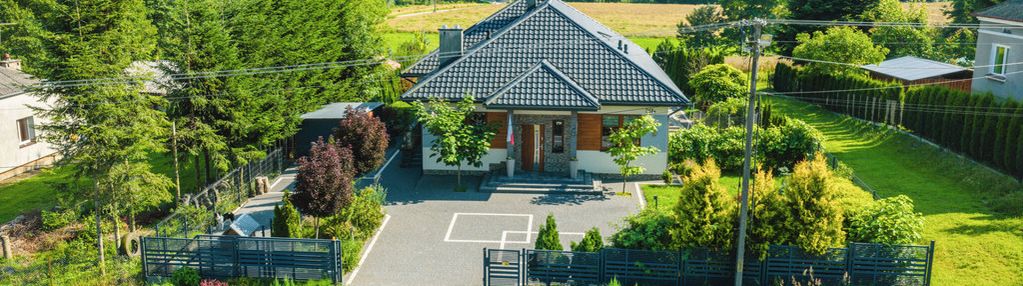 Dom z ogrodem w stronę słońca – chmielnik