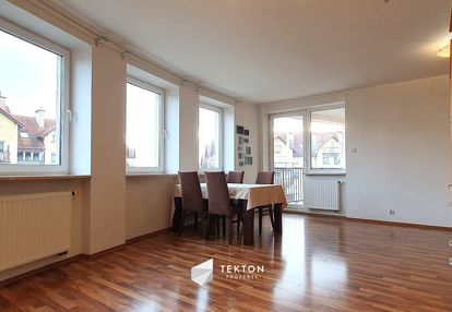 Przestronne 3 pokoje z tarasem – gdynia fikakowo