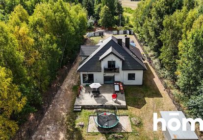 Energooszczędny dom z nowoczesną przestrzenią