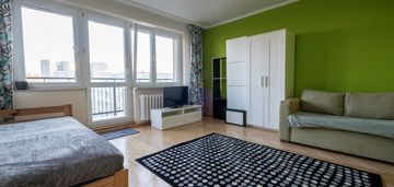 Blisko do parku, 400 m do metra, duży balkon