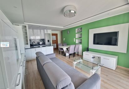 Apartament 3 pokoje/2 tarasy/miejsce garażowe