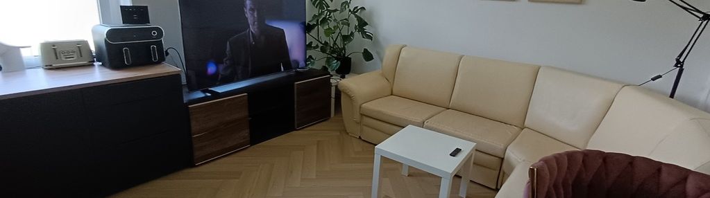 Mieszkanie w bocznej ulicy nowego miasta