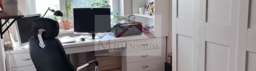 Duże mieszkanie w legionowie z balkonem