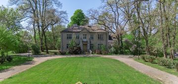 Bajkowy dwór chełmońskiego+ dom do zamieszkania