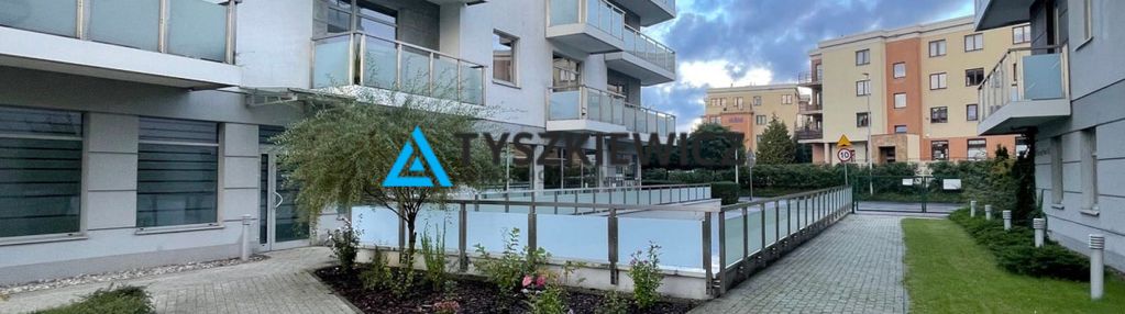 Apartament blisko morza, miejsce w hali, komórka.