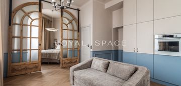 Elegancki loft w zabytkowej kamienicy