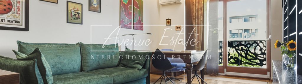 Taras/ ściana przesuwnych okien/grzejniki kanałowe