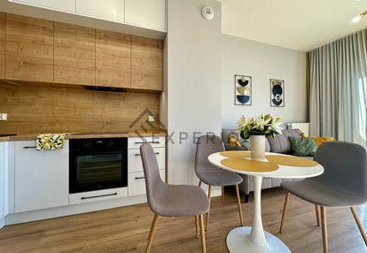 2 rooms/near the park/first rent/balcony