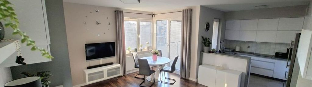 | 3 pokoje | 2 balkony | komórka lokatorska |