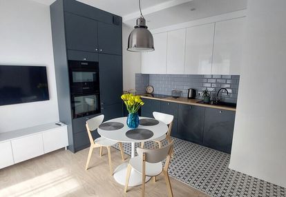 Do wynajęcia apartament 2-pok.+miejsce parkingowe