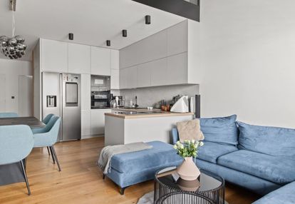 4pk | wysokie sufity l antresola