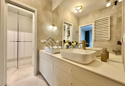 Centrum/zyndrama/2 bathrooms/pets friendly