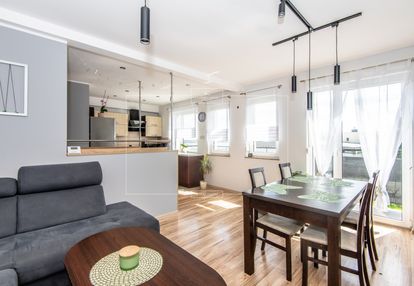 3 pokoje, garaż i 150m2 ogrodu