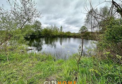 ** piękna działka z własnym jeziorem **