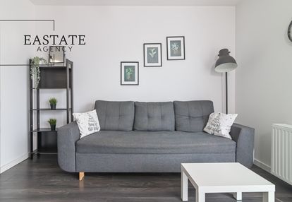 Komfortowe 2 pok. z balkonem i miejscem parking.