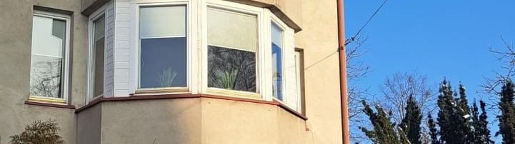 Wygodny, miejski dom na kuraku w zgierzu