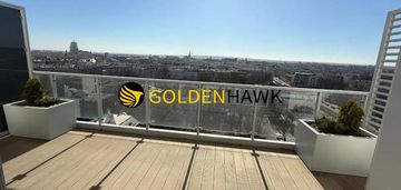 Apartament z widokiem na szczecin, dużym tarasem oraz parkingiem