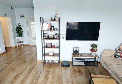 3 pokoje  62m2 , super układ ,na skarpie