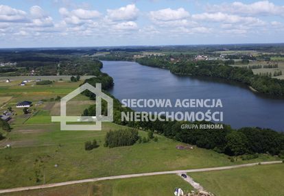 Działka z linią brzegowa chrztowo