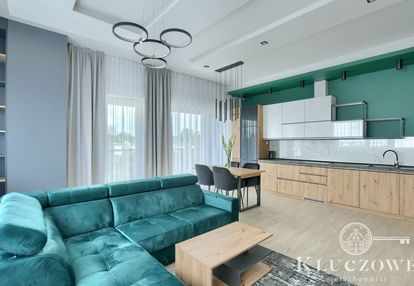 Aura towers, 3 pokoje, widok na brdę, 2 m. postojowe