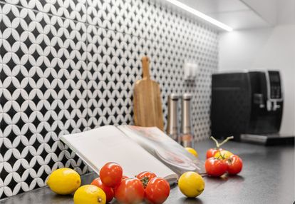 Rodzinny azyl w nowoczesnym wydaniu tuż obok lasu-