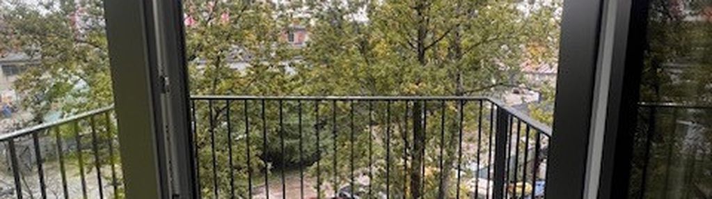 Jeden pokój/balkon/dostępne od zaraz/zabłocie