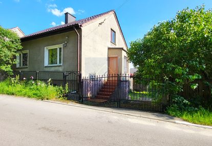 Dom wysoka lelowska w gminie żarki