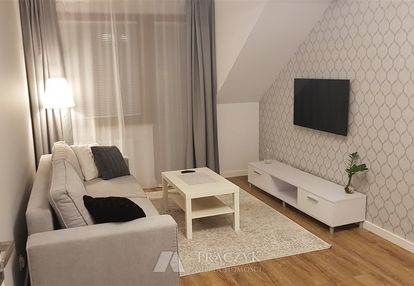 Od 1 marca, mp, 3 pokoje