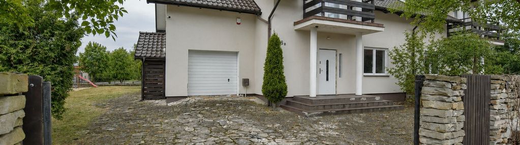Bliźniak, narożna działka, 4 pokoje, garaż, taras.