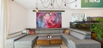 Dom z użytkowym poddaszem, 1493m2 działki.