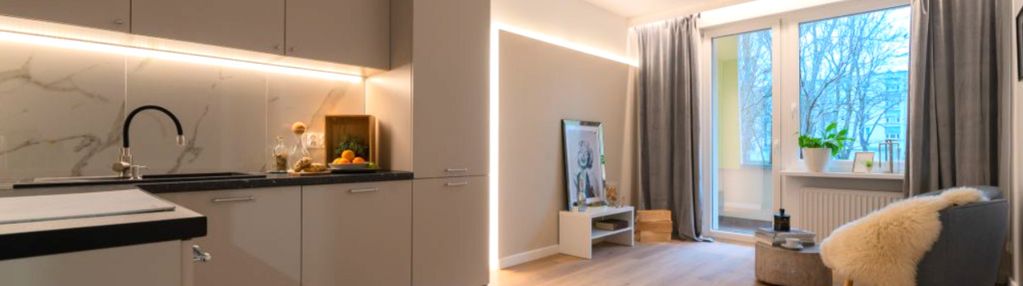 Okazja-remont-3pokoje-balkon-media miejskie-zieleń