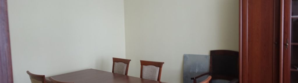 Centrum/ mieszkanie lub biuro/dobra lokalizacja.