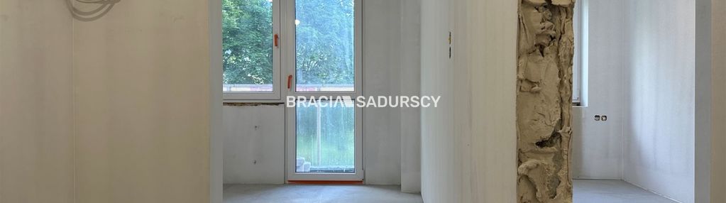 35m2 2 pokoje balkon mistrzejowice!
