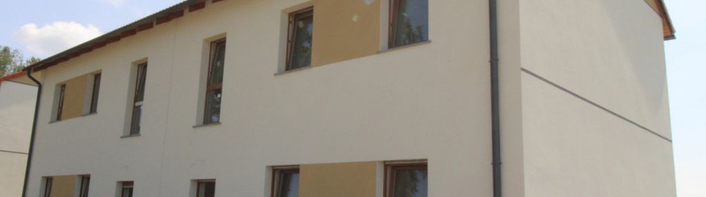 Z ogrodem,miejscem parkingowym w cenie. gotowe