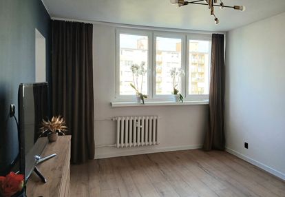 3 pokoje rozkładowe po remoncie na zarzewie