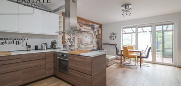 Przestronny dom 92 m² z ogródkiem i tarasem