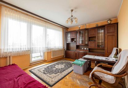 3 pokojowe mieszkanie w centrum pruszcza