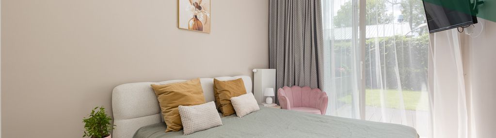 Przytulne mieszkanie z ogrodem w sercu fortu bema