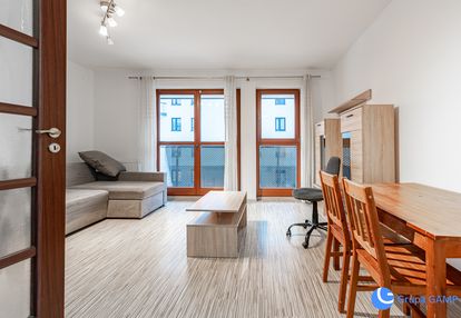 2 pokoje i balkon i ruczaj i 3300 pln i piltza i