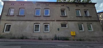 Kamienica z mieszkaniami na wynajem