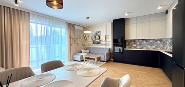 Nowoczesny i komfortowy apartament z ogródkiem