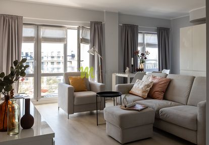 Odświeżone, jasne, przestronne z balkonem