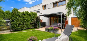 Przy lesie, z ogrodem 120m2, szeregowiec,parking