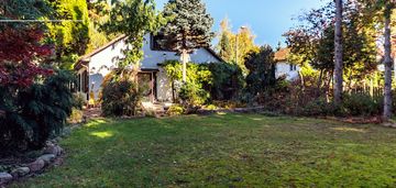 Dom z ogrodem/szeligi,/blisko metro chrzanów