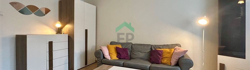 2 pokoje na parterze tysiąclecie