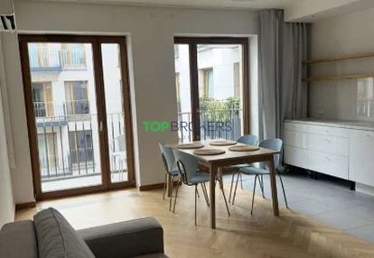 Przestronne i nowoczesne 2 pokoje, klima, garaż