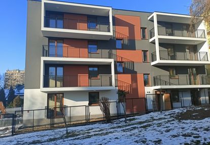 Bezczynszowe 1 piętro 47,60 m2 z balkonem